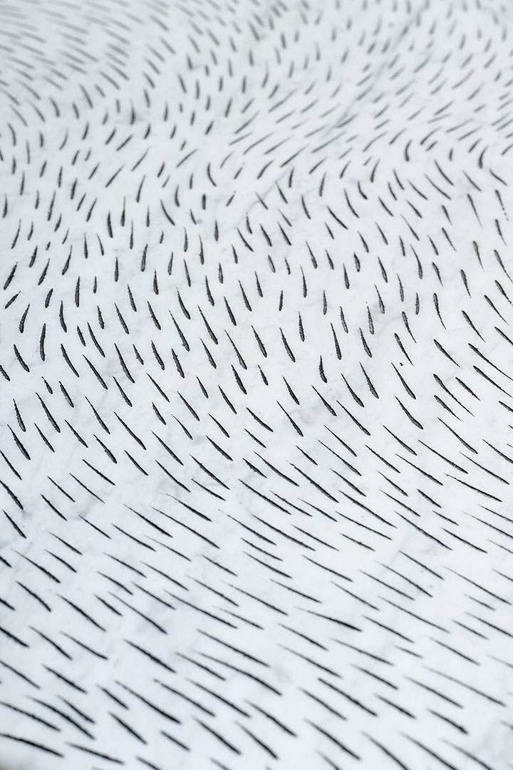 Dining table Sgraffito Round by Andrea Mancuso