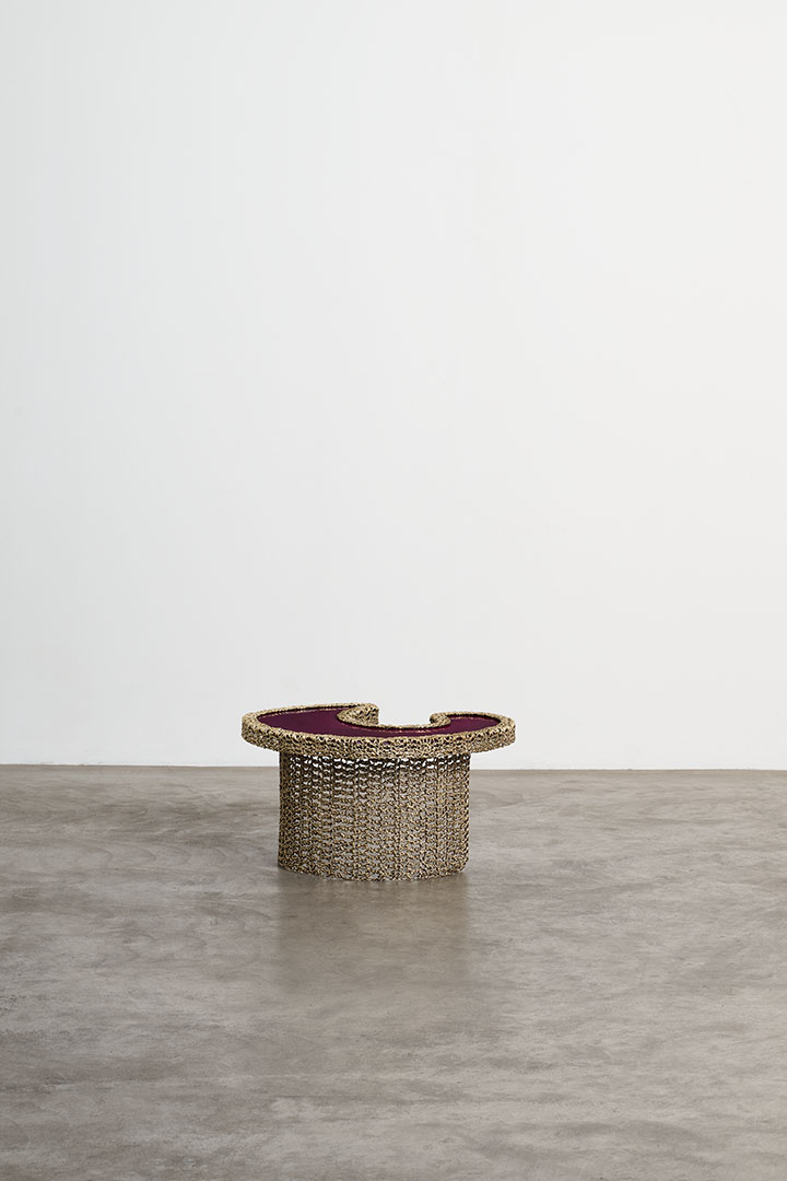 Low table Golfo designed by Allegra Hicks, view 3